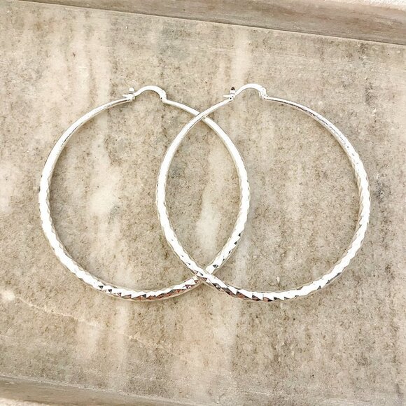 925 Sterling Silver Hoop Earrings Textured Large Hoop Earrings Diamond Cut Hoops - Picture 1 of 3